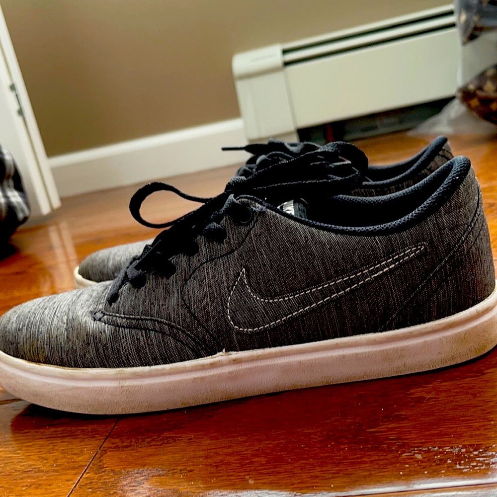NikeCheck Solarsoft Canvas  SB 'Black White'